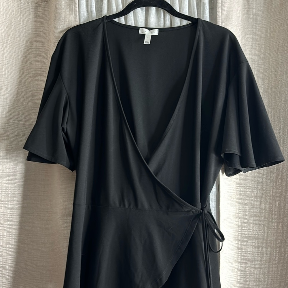 Leith Short Sleeve Wrap Top